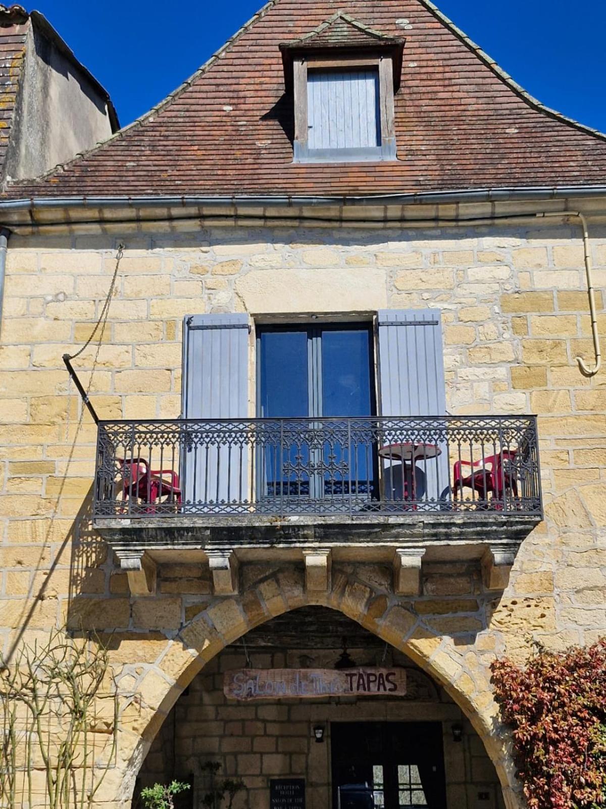 Eden Auberge Villefranche-du-Perigord Exterior photo
